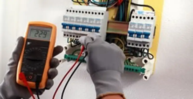 electrical contractors performing professional electrical testing and diagnostics in Dayton, OH