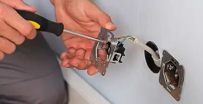 outlet repair services with professional electrical outlet wiring adjustment in Dayton, OH